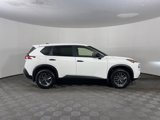 Used 2023 Nissan Rogue S image 5
