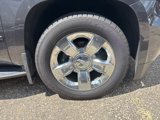 Used 2017 Chevrolet Suburban Premier image 5