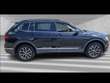 Used 2021 Volkswagen Tiguan SE image 3