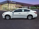 Used 2014 Nissan Altima 2.5 S image 2