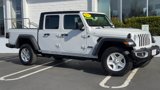 Used 2023 Jeep Gladiator Sport image 3
