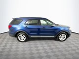 Used 2016 Ford Explorer XLT w/ Equipment Group 201A image 4