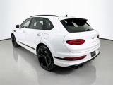 Used 2024 Bentley Bentayga Plug-In Hybrid image 5