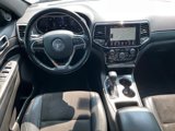Used 2021 Jeep Grand Cherokee Laredo X image 2