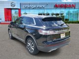 Used 2021 Lincoln Nautilus FWD image 3