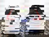 Certified 2022 Volvo XC60 B5 Momentum image 6
