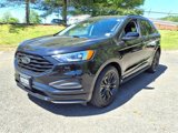 Used 2022 Ford Edge SE w/ Black Appearance Package image 5