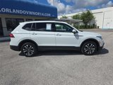 Used 2022 Volkswagen Tiguan S image 3