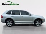Used 2004 Porsche Cayenne Turbo image 4
