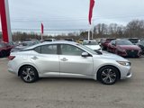 Used 2022 Nissan Sentra SV image 2