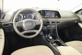 Used 2022 Hyundai Sonata SEL image 2