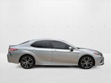 Used 2018 Toyota Camry SE image 4