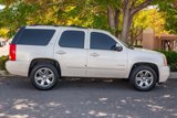 Used 2010 GMC Yukon SLT w/ SLT-2 Equipment Package image 4