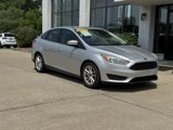 Used 2017 Ford Focus SE image 2
