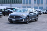 Used 2022 Volkswagen Jetta Sport image 3