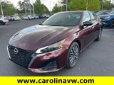 Used 2024 Nissan Altima 2.5 SV image 3