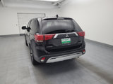 Used 2019 Mitsubishi Outlander SE image 6