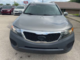 Used 2013 Kia Sorento LX image 3