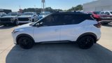 Used 2022 Nissan Kicks SR image 5