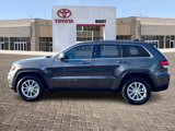 Used 2021 Jeep Grand Cherokee Laredo image 3
