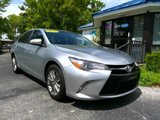 Used 2017 Toyota Camry SE image 4