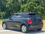 Used 2019 MINI Cooper 2-Door Hardtop w/ Signature Upholstery Package image 3