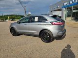 Used 2024 Ford Edge SEL image 3