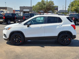 Used 2021 Chevrolet Trax LT w/ Redline Edition image 2