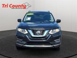 Used 2019 Nissan Rogue S image 2