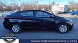 Used 2016 Hyundai Elantra SE image 2