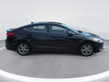 Used 2017 Hyundai Elantra SE image 4