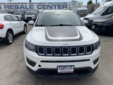 Used 2020 Jeep Compass Latitude w/ Mopar Graphics Package image 3