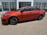 Used 2023 Kia Forte GT-Line w/ GT-Line Premium Package image 2
