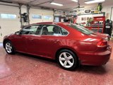 Used 2015 Volkswagen Passat 1.8T Limited Edition image 2
