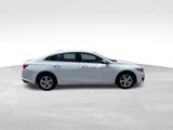 Used 2023 Chevrolet Malibu LT image 3