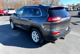 Used 2015 Jeep Cherokee Latitude w/ Cold Weather Group image 5