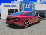 Used 2023 Hyundai Elantra SEL w/ Convenience Package image 3