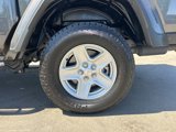 Used 2021 Jeep Gladiator Sport image 2