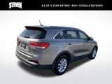 Used 2017 Kia Sorento LX image 4