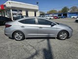 Used 2020 Hyundai Elantra SEL w/ Cargo Package (C1) image 4