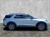 Certified 2023 Ford Explorer XLT w/ Equipment Group 202A image 4