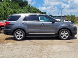 Used 2018 Ford Explorer XLT image 2