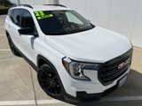 Used 2023 GMC Terrain SLE w/ Driver Convenience Package image 5
