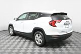 Used 2024 GMC Terrain SLE image 4