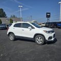 Used 2017 Chevrolet Trax LT w/ LT Convenience Package image 5