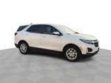 Used 2022 Chevrolet Equinox LT image 2