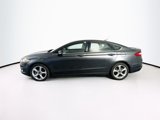 Used 2016 Ford Fusion SE image 4