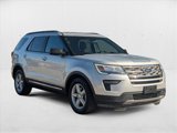 Used 2018 Ford Explorer XLT image 4
