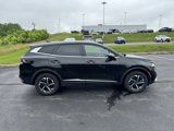 Used 2023 Kia Sportage LX image 2
