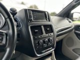 Used 2019 Dodge Grand Caravan SXT image 4